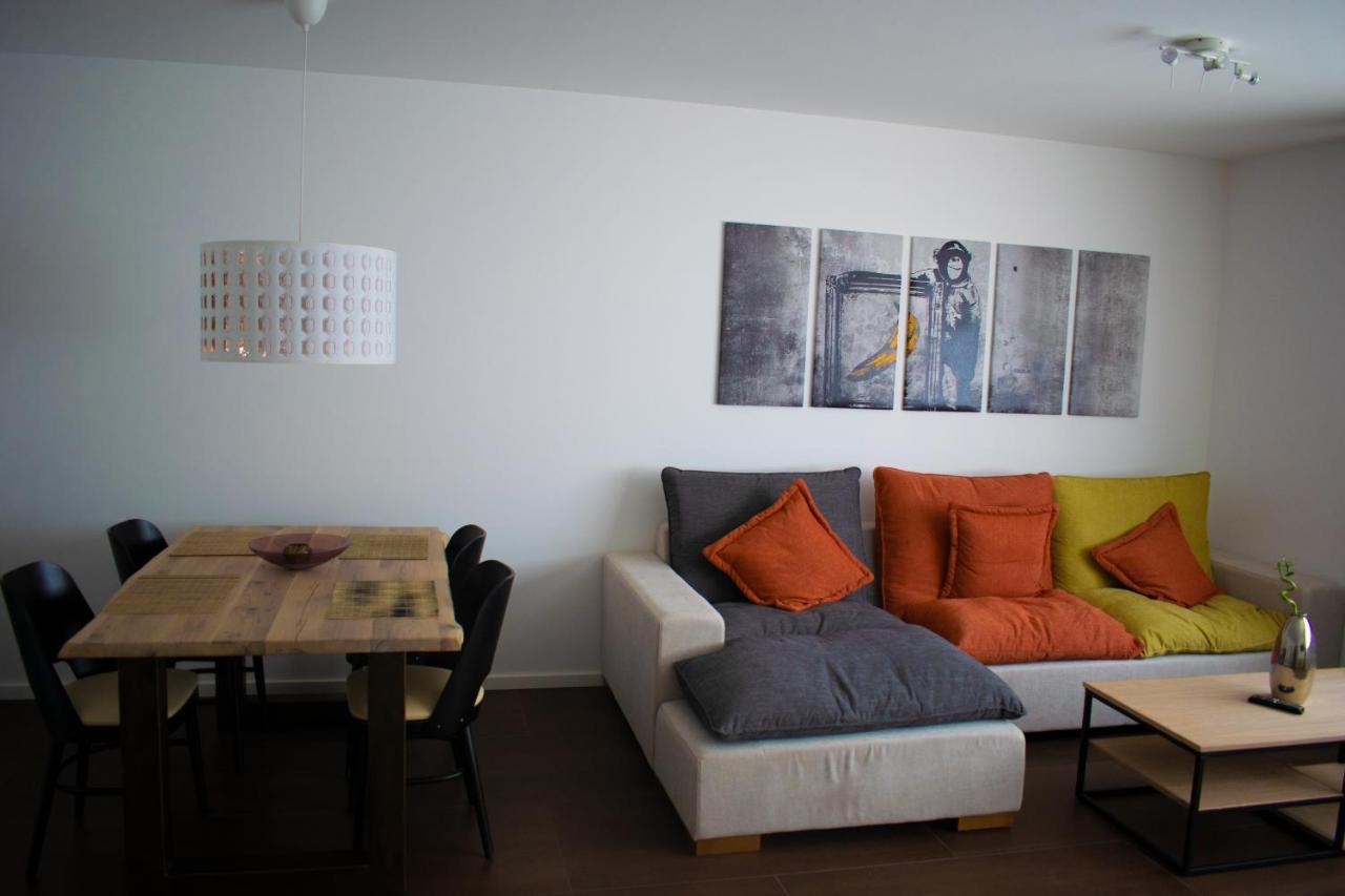 Unique Flat Appartement Düsseldorf Buitenkant foto