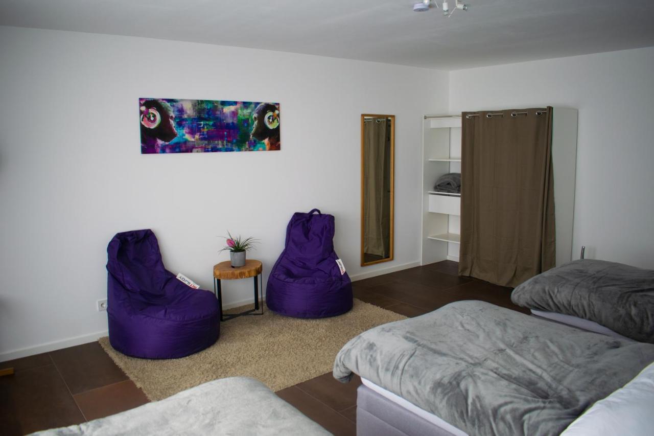 Unique Flat Appartement Düsseldorf Buitenkant foto