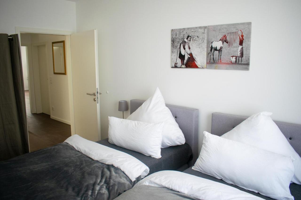 Unique Flat Appartement Düsseldorf Buitenkant foto